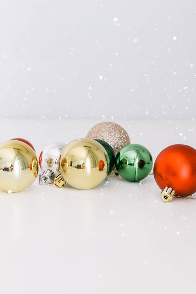 Vintage Holiday Treasures - Image 3